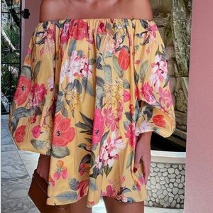 [NWT] Show Me Your MuMu Floral Off-Shoulder Dress